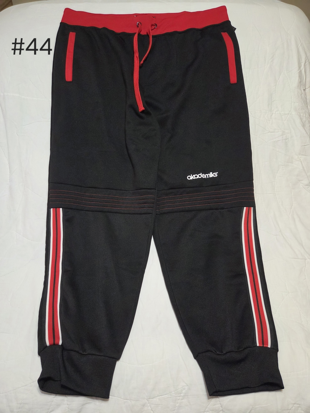 Akademiks Black & Red Varsity Stripe Jogger Sweatpants